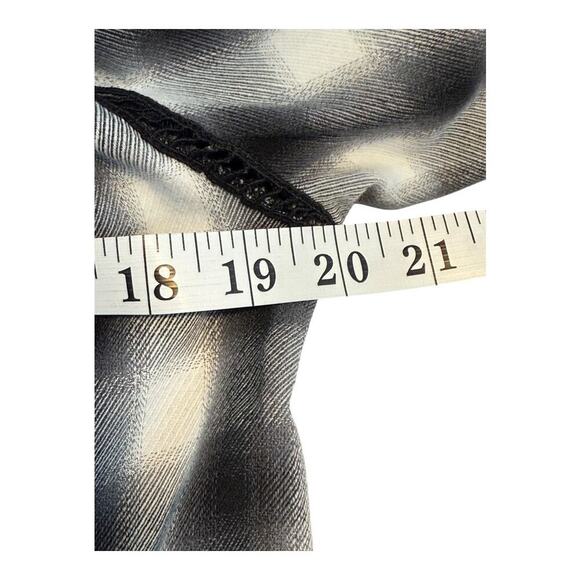 Nordstrom Signature Women's Plaid Blouse Black & White Size Small Lace‎ Back - Picture 5 of 7